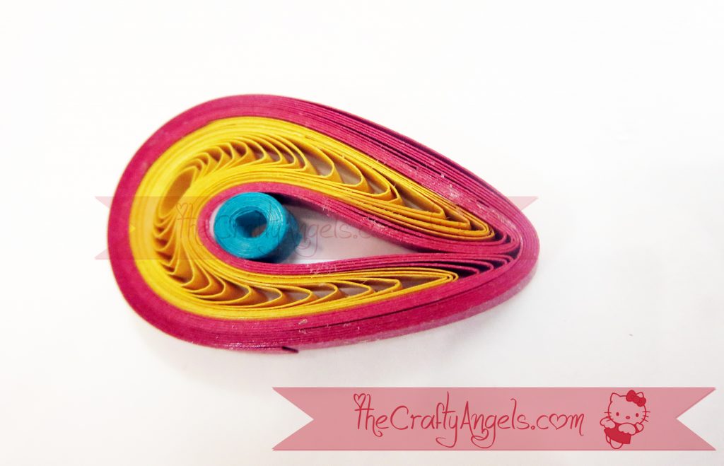 Quilled Malaysian flower tutorial (3)