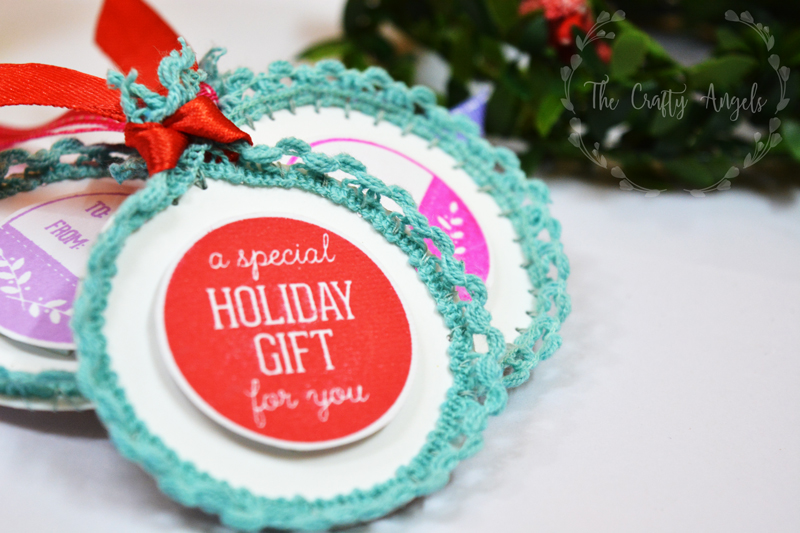 christmas craft, christmas activity, christmas gifting, gift tag, lace edged christmas tags, lace crafts, holiday craft, holiday crafting idea, holiday diy, holiday gifting, holiday DIY, 