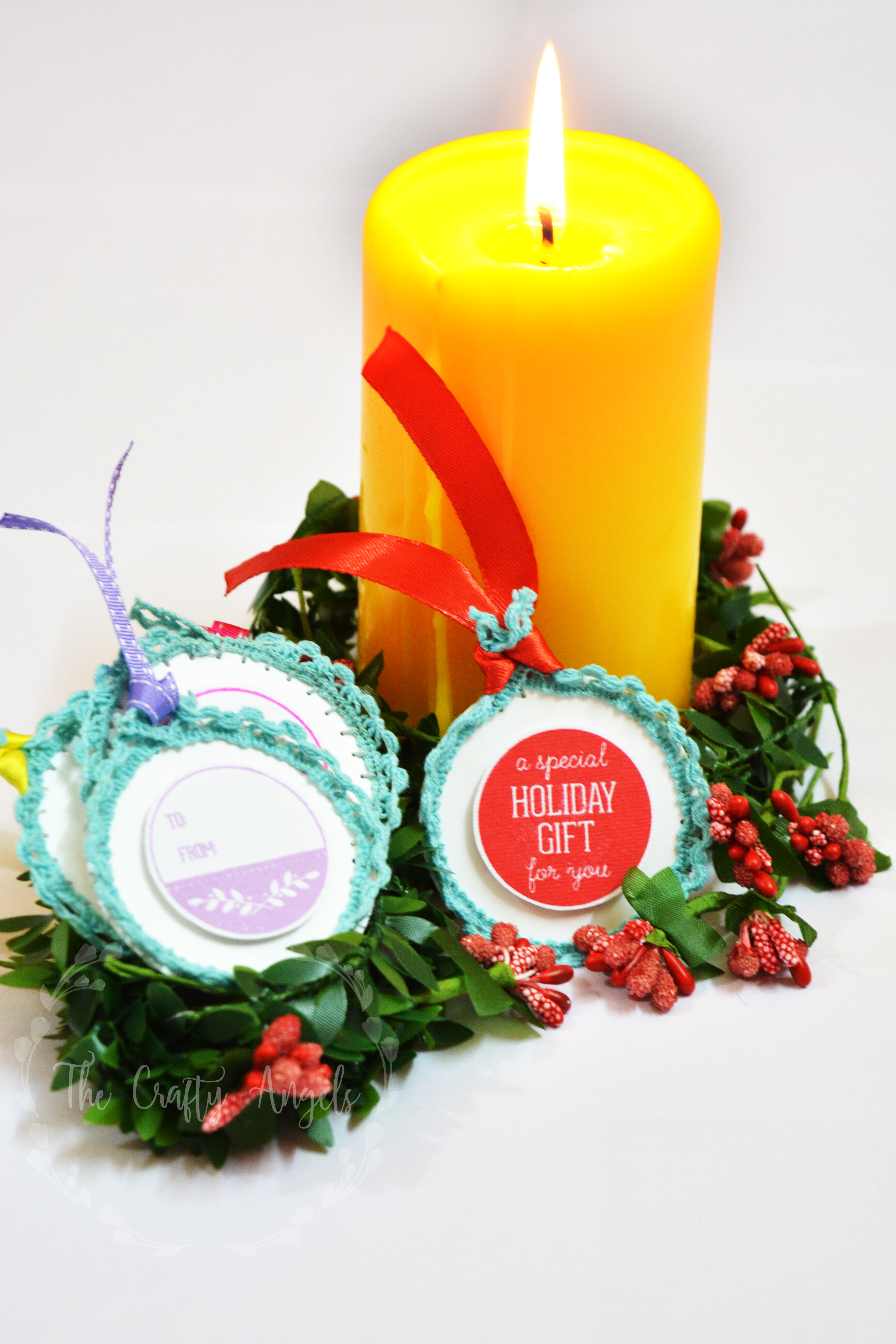 christmas craft, christmas activity, christmas gifting, gift tag, lace edged christmas tags, lace crafts, holiday craft, holiday crafting idea, holiday diy, holiday gifting, holiday DIY, 